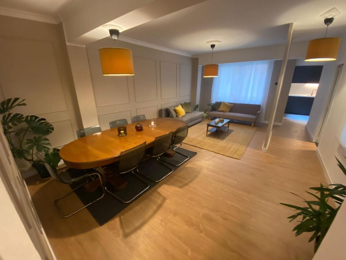 Luxury Apartment In Ferrol Center المظهر الخارجي الصورة